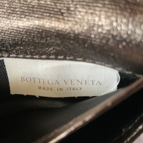 •Bottega Veneta Metallic Gold/Brown Leather  Bifold Wallet - Picture 7 of 16